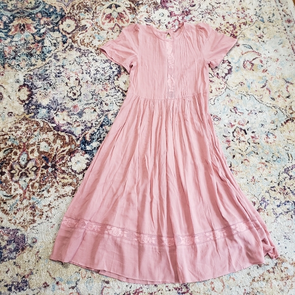 Auguste Elliott Midi Dress (No Slip) in Blush Size Small - Picture 5 of 15